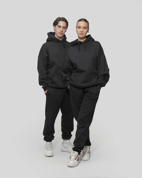 CORE HOODIE IN BLACK - Image 2