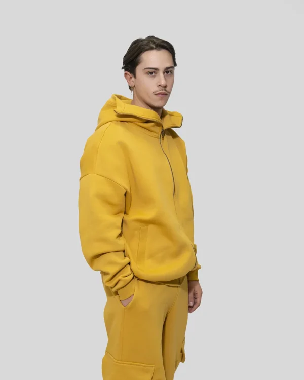 CORE ZIPPING HOODIE IN MUSTARD - Image 4