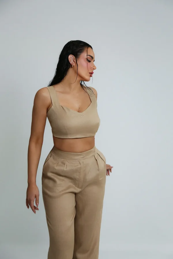 LINEN ROOTS CROP IN BEIGE - Image 3