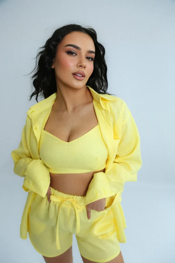 LINEN ROOTS CROP IN YELLOW - Image 3