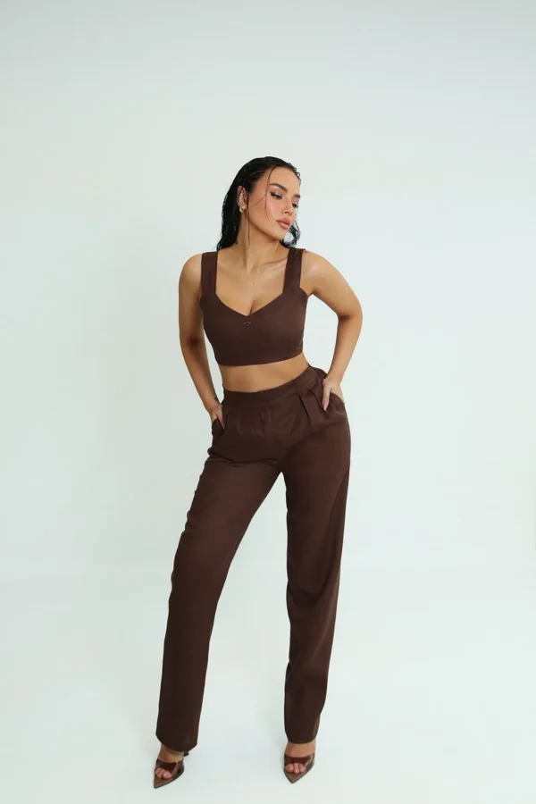 LINEN ROOTS PANTS IN BROWN - Image 3