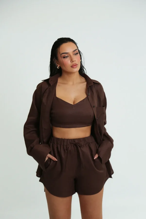 LINEN ROOTS SHORTS IN BROWN - Image 2