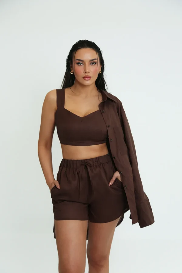 LINEN ROOTS SHORTS IN BROWN - Image 3